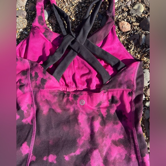 Lululemon top - Picture 3 of 6